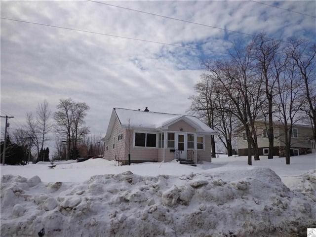 6202 Tacony St, Duluth, MN 55807 photo 2