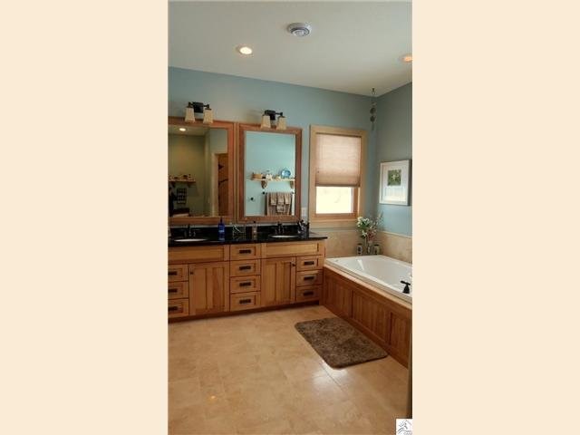 62 E Harney Rd, Esko, MN 55733 photo 12