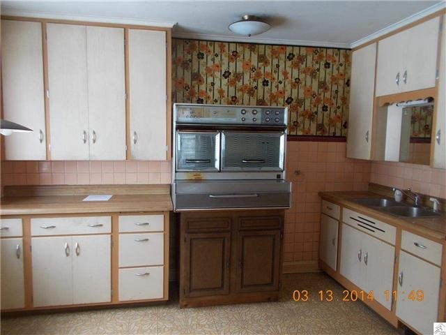 2111 W 6th St, Duluth, MN 55806 photo 6