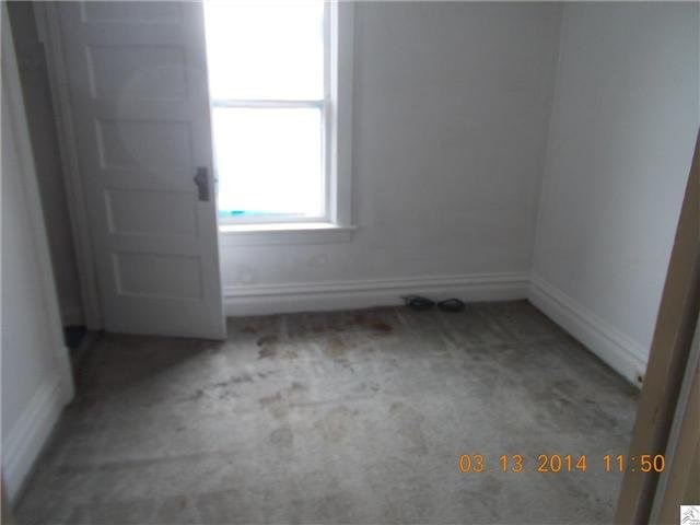 2111 W 6th St, Duluth, MN 55806 photo 7
