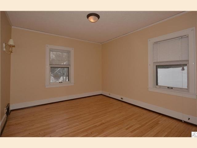 1820 Wallace Ave, Duluth, MN 55803 photo 9