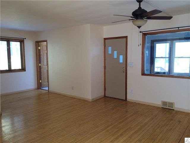 1149 N 6th Ave E, Duluth, MN 55805 photo 3