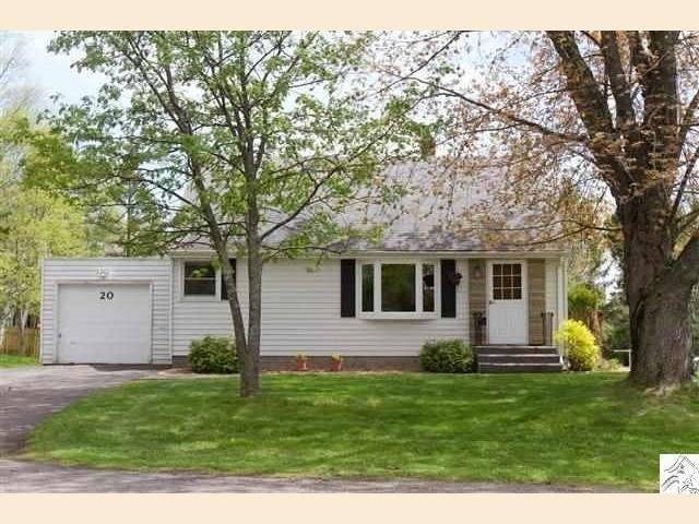 20 Robert Ct, Duluth, MN 55811 photo 1