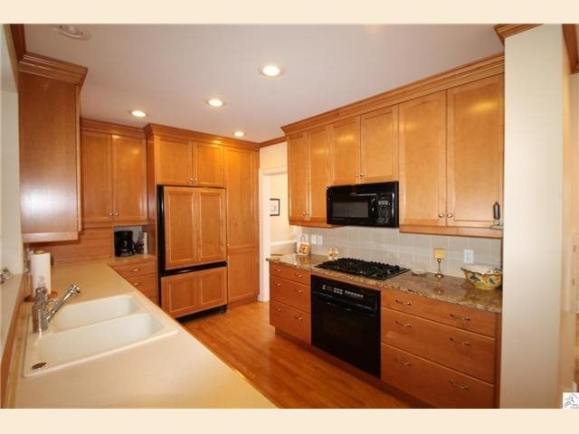 3515 E 2nd St, Duluth, MN 55804 photo 7