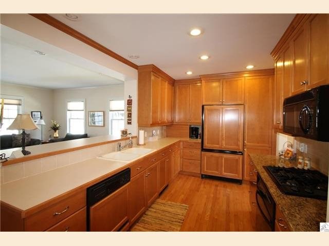 3515 E 2nd St, Duluth, MN 55804 photo 6