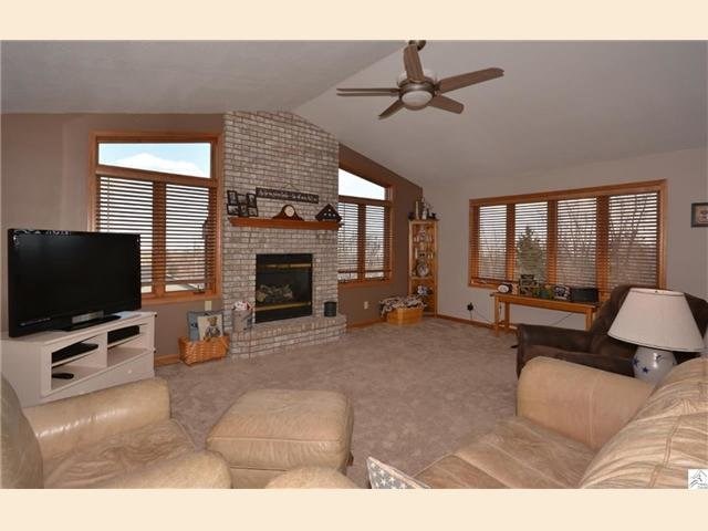 4864 Kingston St, Duluth, MN 55804 photo 4