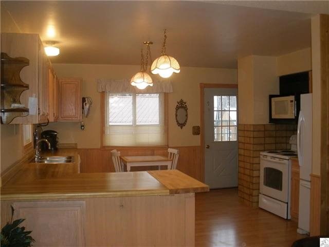 3852 W Beyer Rd, Duluth, MN 55803 photo 9