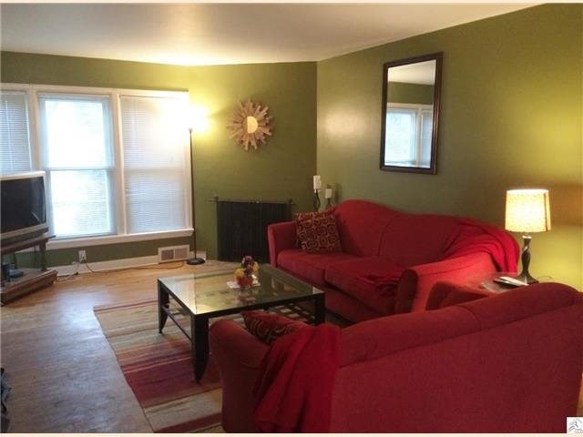 2310 Jefferson St, Duluth, MN 55812 photo 2