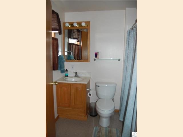 35 W Gilead St, Duluth, MN 55811 photo 9
