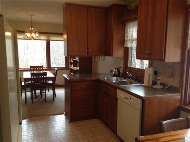 2034 Dunedin Ave, Duluth, MN 55803 photo 5