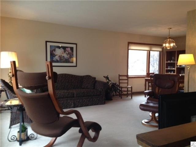 2034 Dunedin Ave, Duluth, MN 55803 photo 4