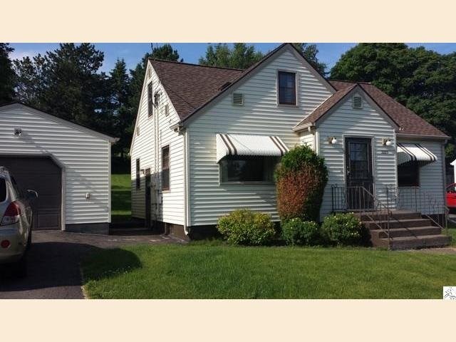 2223 Catskill St, Duluth, MN 55811 photo 1