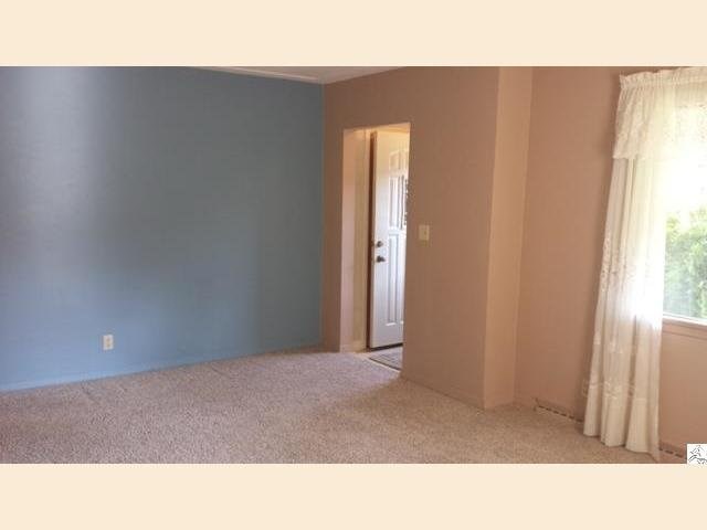 2223 Catskill St, Duluth, MN 55811 photo 3