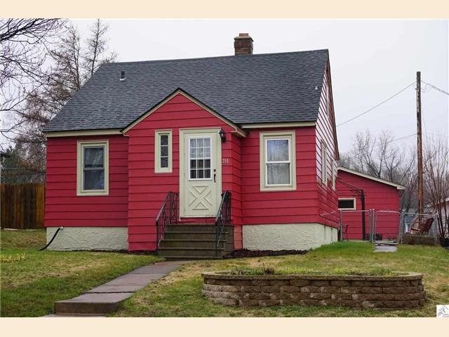 215 7th St, Duluth, MN 55810 photo 1
