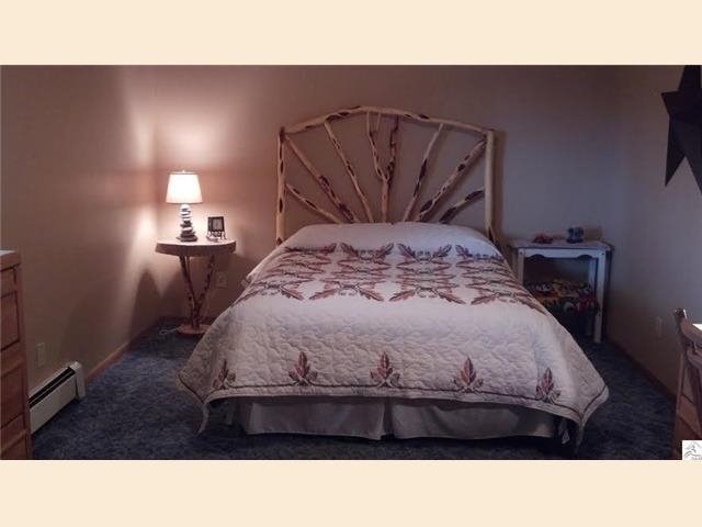 3363 W Tischer Rd, Duluth, MN 55803 photo 9