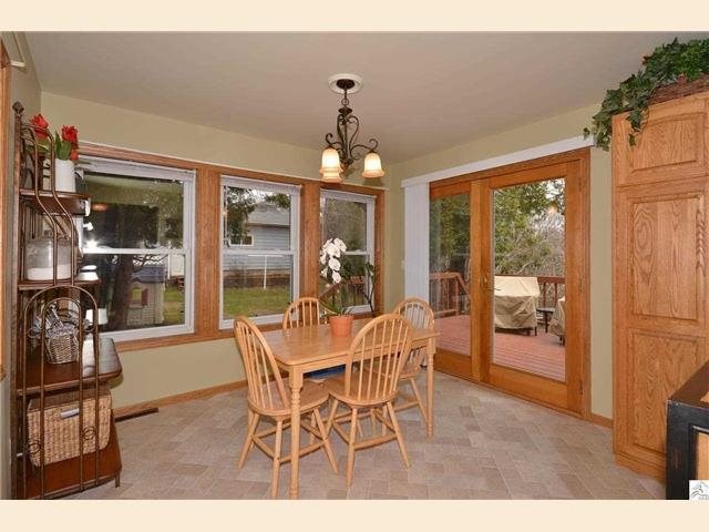 5111 Otsego St, Duluth, MN 55804 photo 2
