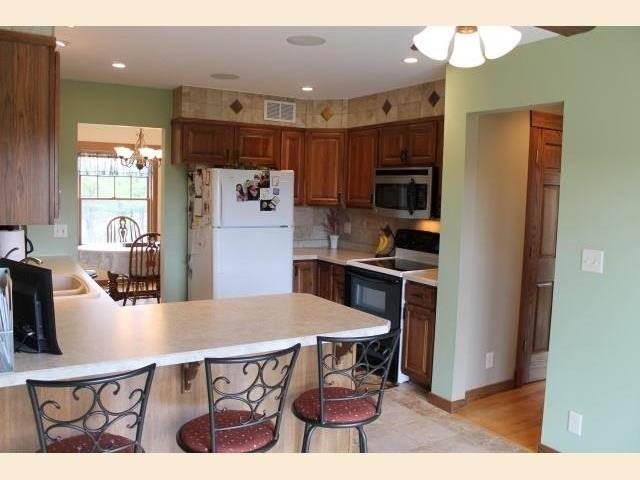 1534 Clover Valley Dr, Duluth, MN 55804 photo 3