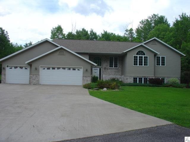 3947 Norton Rd, Duluth, MN 55803 photo 1