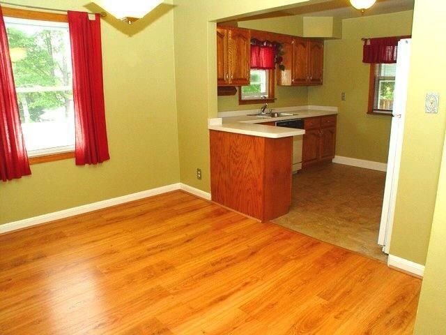 4922 Dodge St, Duluth, MN 55804 photo 3