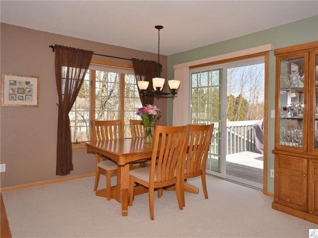 5 Chambersburg Dr, Duluth, MN 55811 photo 4