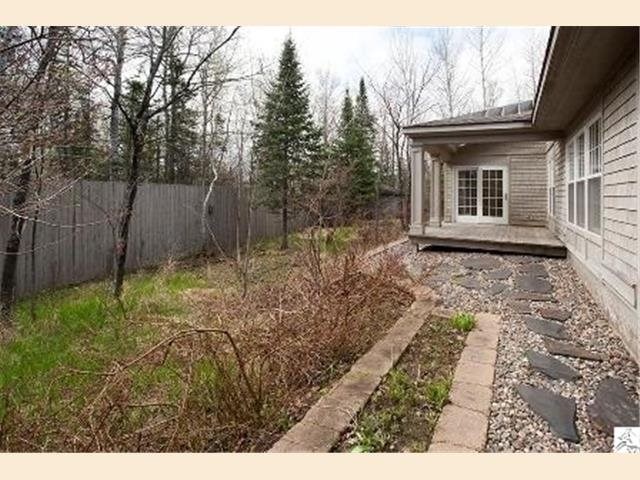 410 Rustwood Ln, Duluth, MN 55804 photo 10