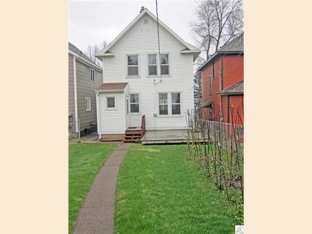 1311 E 8th St, Duluth, MN 55805 photo 2