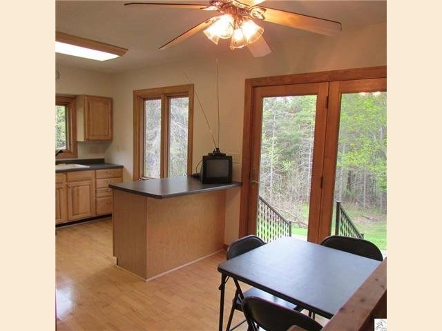 5415 Jean Duluth Rd, Duluth, MN 55804 photo 3