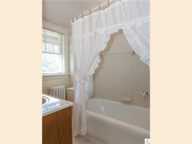 2715 E 2nd St, Duluth, MN 55812 photo 9