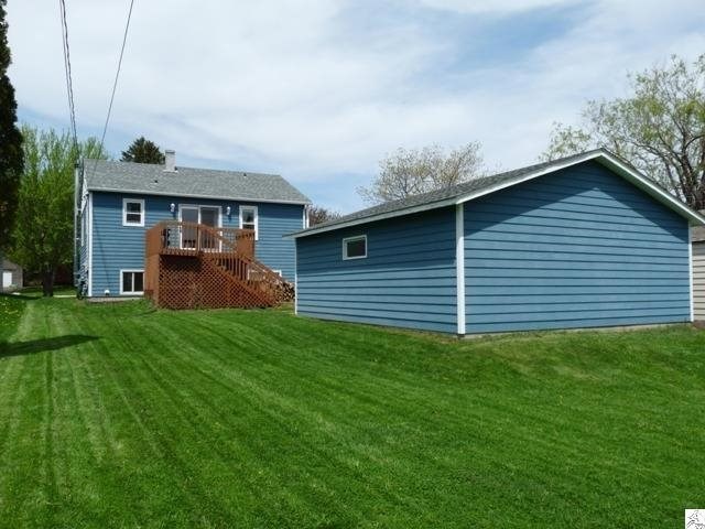 5116 Ivanhoe St, Duluth, MN 55804 photo 2
