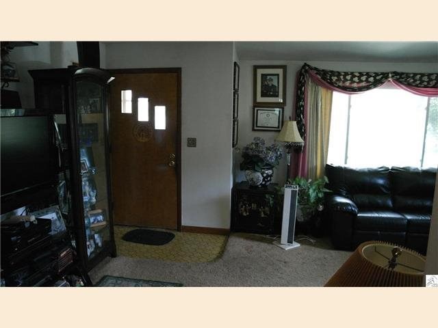 546 W Redwing St, Duluth, MN 55803 photo 4