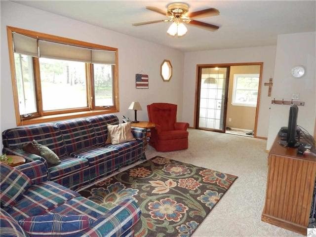 3939 Maxwell Ave, Duluth, MN 55803 photo 2