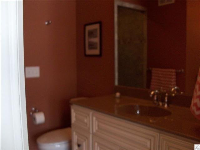 809 Lupine Dr, Duluth, MN 55810 photo 2