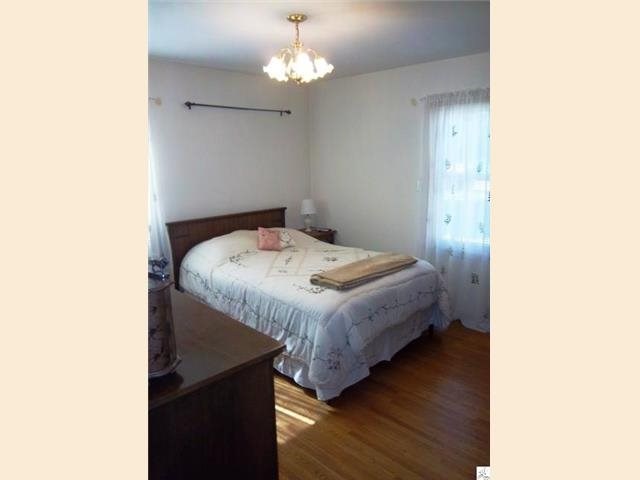 4910 Otsego St, Duluth, MN 55804 photo 2