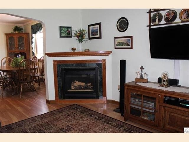 707 4th St, Duluth, MN 55810 photo 3
