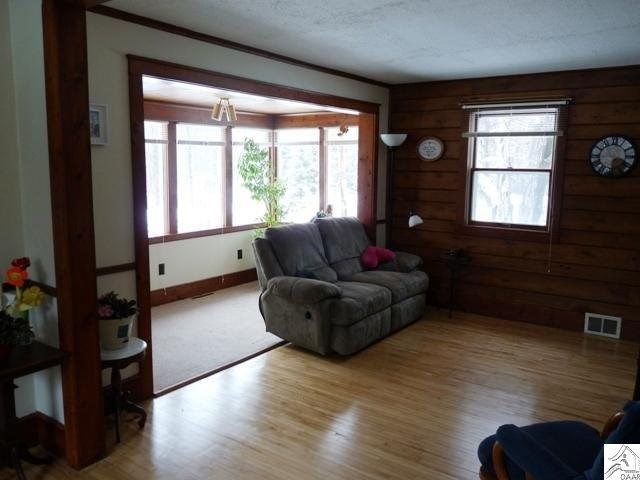 3921 Porter Rd, Duluth, MN 55803 photo 2