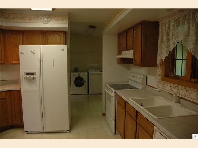 1643 Pine Ave, Duluth, MN 55810 photo 3