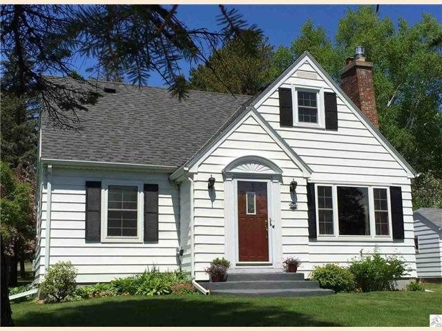 2327 Catskill St, Duluth, MN 55811 photo 1