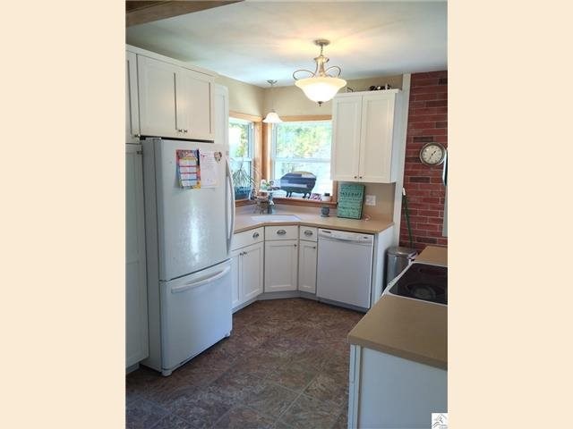 2327 Catskill St, Duluth, MN 55811 photo 6