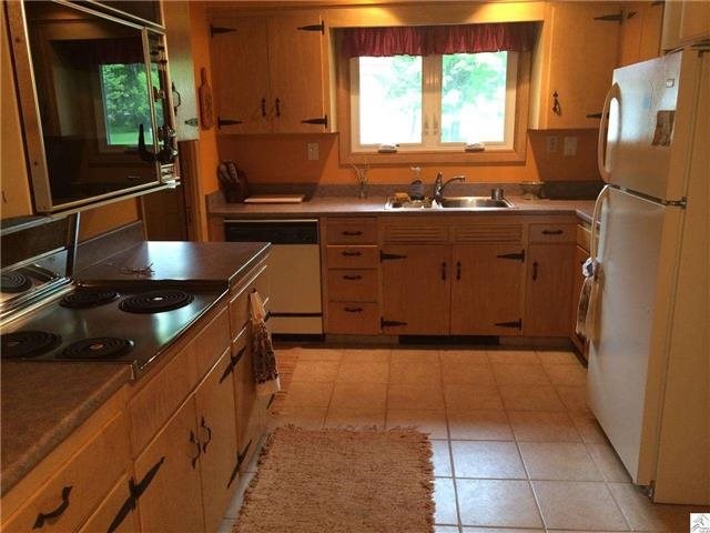 5477 W Arrowhead Rd, Duluth, MN 55811 photo 3