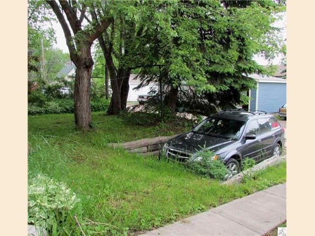 1026 E 10th St, Duluth, MN 55805 photo 10
