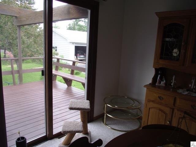 1016 Acacia Ave, Duluth, MN 55810 photo 4