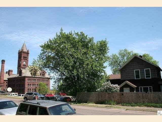 16 W 3rd St, Duluth, MN 55806 photo 2