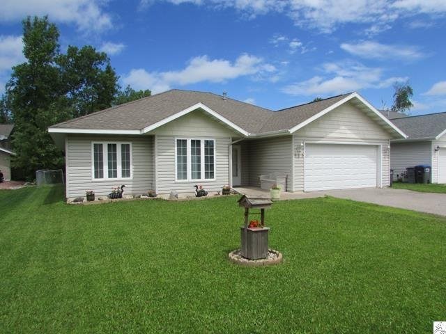 913 6th St, Duluth, MN 55810 photo 1