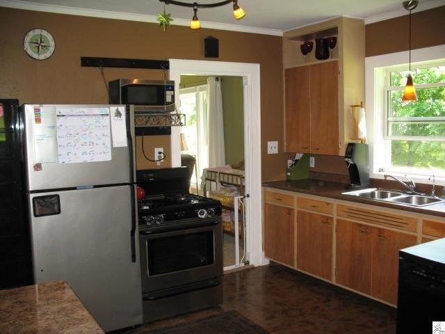 1615 N 7th Ave E, Duluth, MN 55805 photo 9