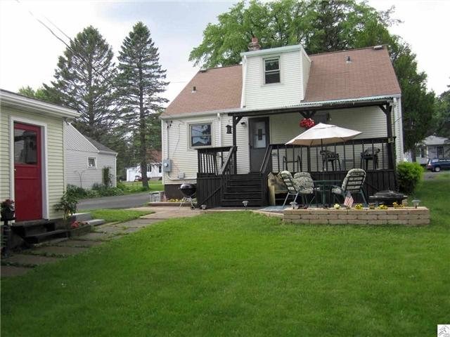 2226 W 24th St, Duluth, MN 55811 photo 2