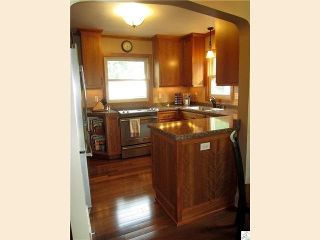 2226 W 24th St, Duluth, MN 55811 photo 5