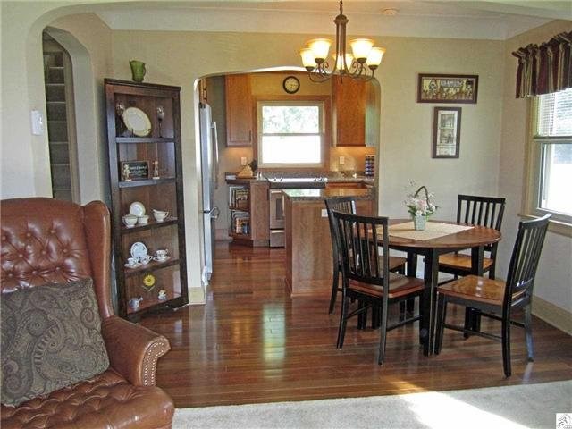 2226 W 24th St, Duluth, MN 55811 photo 4