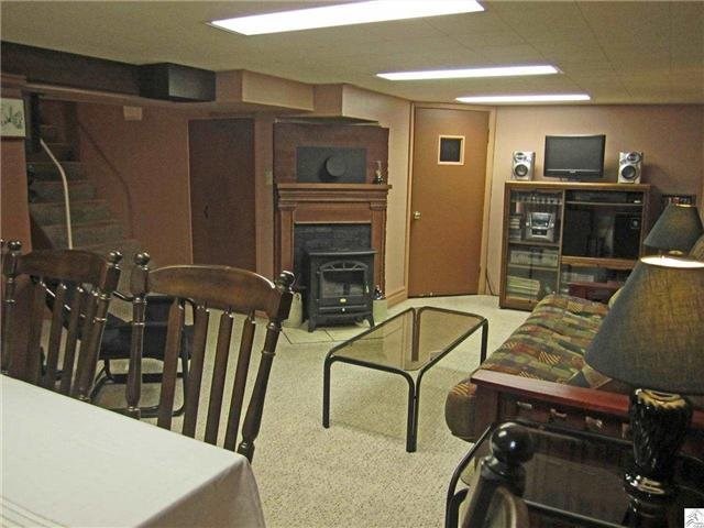 2226 W 24th St, Duluth, MN 55811 photo 11