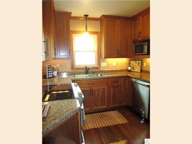 2226 W 24th St, Duluth, MN 55811 photo 6