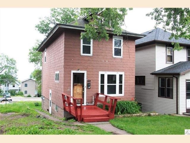 1112 E 10th St, Duluth, MN 55805 photo 1